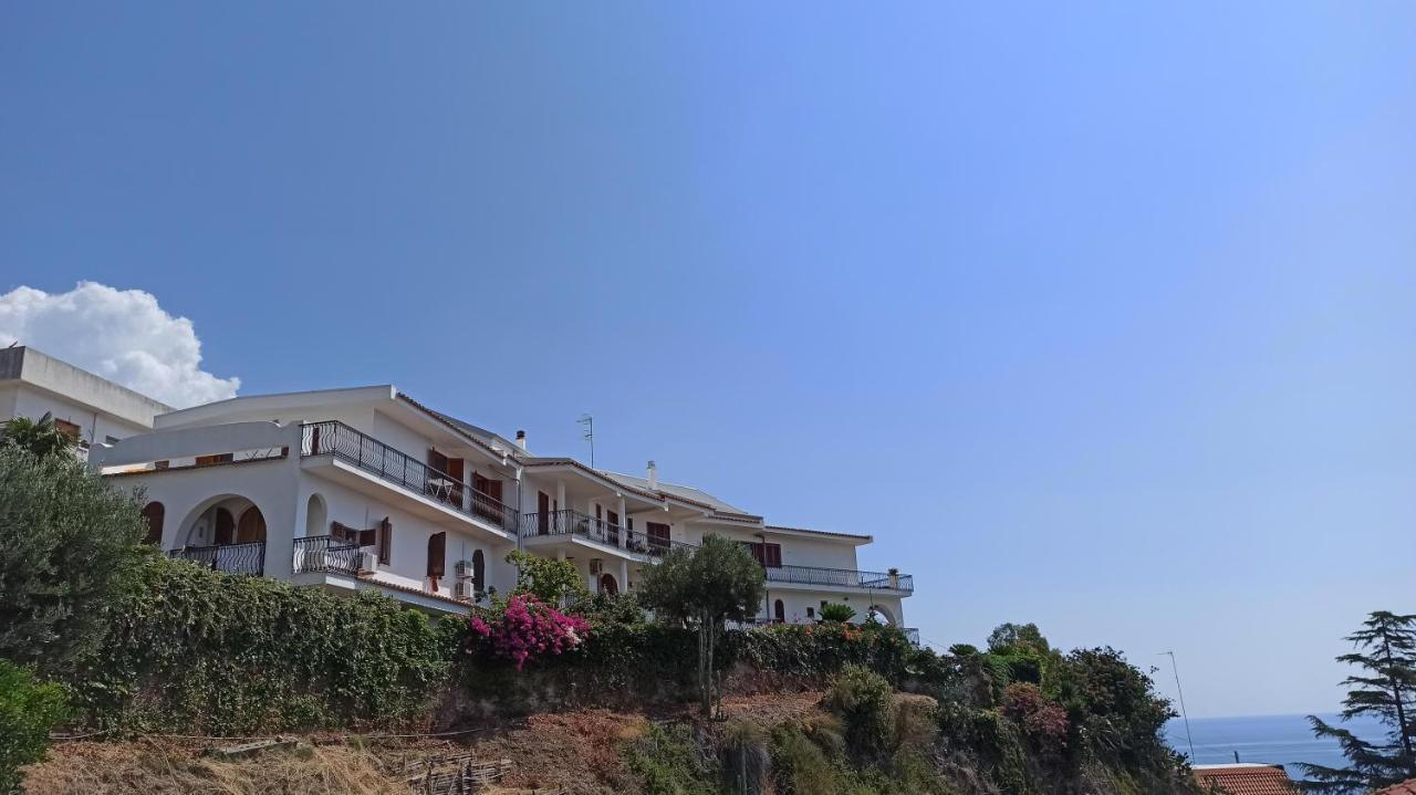 Velalatina Residence B&B Soverato - Camera Maestrale & Camera Tramontana Soverato Marina Exterior photo